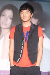 组图：隋棠美艳走秀 不理前男友再度示爱