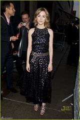 高清组图：《汉娜》纽约首映 西尔莎-罗南性感亮相