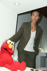 组图：陈势安发失恋宣言 《天后》记录爱情故事