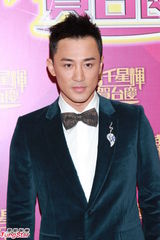 组图：TVB45周年台庆揭幕 小生花旦盛装亮相