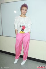 组图：容祖儿未有结婚想法 钟嘉欣否认男友见家长