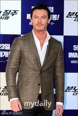 组图：范-迪塞尔等韩国宣传《速度与激情6》