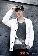 高清组图：独家对话韩国超人气新生男团EXO-K