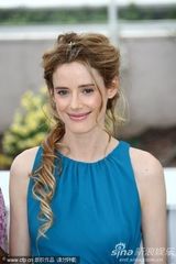 《安吉里卡奇遇》记者会 导演曼努埃尔携妻上阵