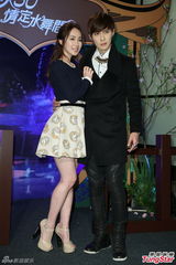 组图：唐禹哲对同性友人上下其手 对方直呼享受