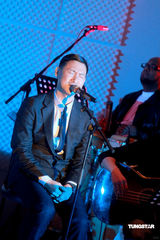 幻灯：张学友推全新大碟 因版税问题或将被无线封杀