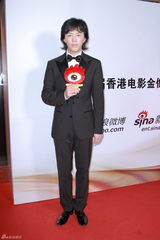 组图：众星红毯对话新浪娱乐畅谈金像奖