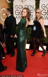 组图：金球奖红毯 奥利维亚着绿裙孕妇也优雅