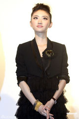 幻灯图：《美女老板》上海宣传 何润东景甜互爆怪癖