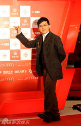 幻灯集：时尚盛典颁奖众星云集 不惧严寒斗礼服