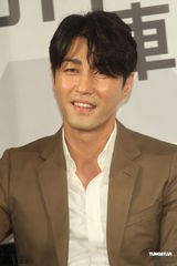 组图：车胜元台湾举行粉丝会 称最佳爱情是家人