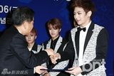 组图：朴基雄M.pire等出席韩流大奖颁奖典礼