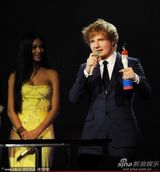 组图：全英音乐奖 艾德-希兰获英国最佳男歌手