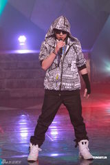 高清图：容祖儿钟舒漫洪卓立出席《劲歌金曲录影》 