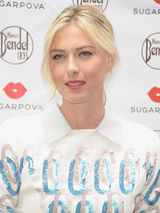 组图：网球美女莎拉波娃现身纽约身材高挑