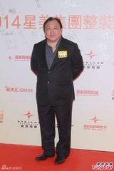 组图：陈友开心提名金像奖 谭咏麟赞成龙当会长