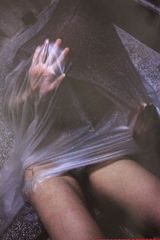 组图：日女星水野美纪黑暗系大尺度写真