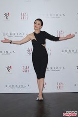 组图：刘嘉玲梁朝伟恩爱现身粉碎冷战谣言