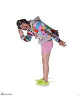 组图：包贝尔携犬卖萌 呼吁收养代替购买