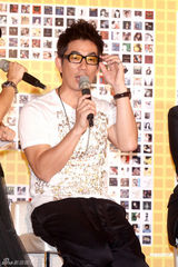 组图：滚石30周年演唱会启动 四大班长勇接苦差事