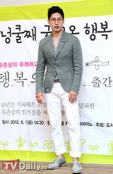 组图：刘俊相新书《幸福的发明》出刊纪念会