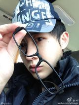 组图：魔术师Yif生活照大盘点 网友围观称娇媚