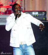 组图：美嘻哈歌手Akon写真 将于11月来华演出