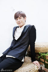 组图：朴基雄《隐秘而伟大》破票房纪录表感想