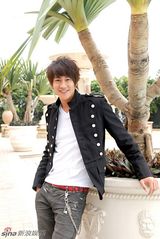 高清组图：徐若瑄和“小徐若瑄”合演偶像剧