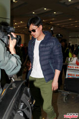 组图：佟大为亲述雅安地震经历