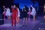 组图：央视蛇年春晚杜淳曲婉婷《我的歌声里》