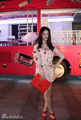 组图：李晨耿乐等出席品牌派对星光闪耀