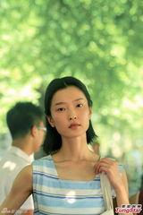 组图：杜鹃出演《中国合伙人》献黄晓明初吻