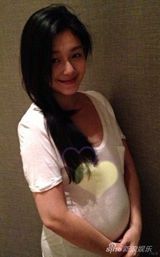 策划：大S发全家福 回顾3年艰辛求子路