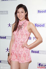 组图：黄宗泽否认夜会戚薇 钟嘉欣替男友开脱