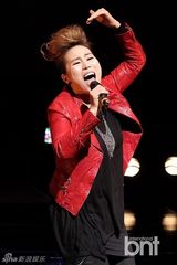 组图：GirlsDay等出席时尚庆典献精彩舞台