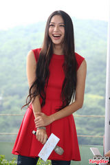 组图：《候鸟来的季节》开始宣传 白歆惠站台