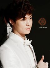 策划：鹿晗宋茜KRIS 韩国爱豆中国制造