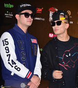 高清组图：韩团EXO等出席2012MAMA颁奖礼发布会