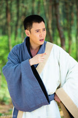 组图：《笑傲江湖》开播 韩栋版田伯光造型多变