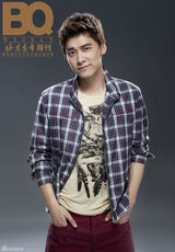 组图：李易峰《BQ》拍摄鬼马写真
