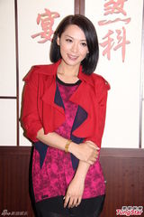 组图：徐子珊张兆辉等出席《神枪狙击》杀青宴