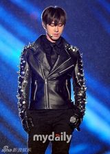 组图：东方神起等参加2013韩流Dream音乐会