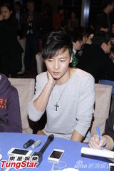 组图：《宗师》庆功谢票 梁朝伟称不追求奖项