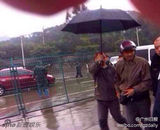 组图：刘德华扮农民工拍戏 警察未认出将其驱赶
