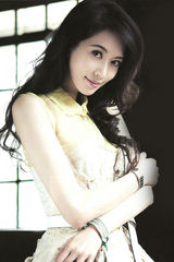 组图：《红秀》街拍大片 华语女星接轨国际时尚