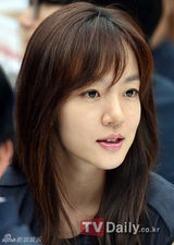 组图：李秉宪林秀晶担任光州双年展宣传大使