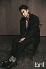 组图：韩星千正明拍时尚写真 尽显成熟魅力