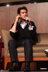 组图：《武侠》台湾举行记者会 金城武否认绯闻