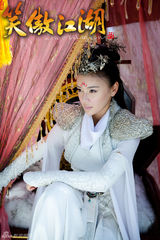 组图：《笑傲江湖》袁姗姗演绎侠义圣姑